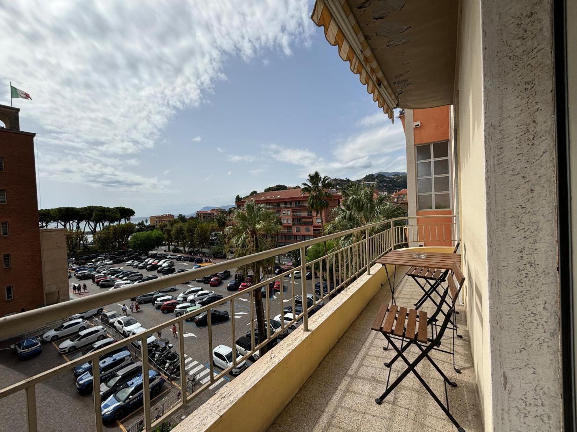 Casa Cele Centro Citta Vista Mare Apartman Ventimiglia Kültér fotó